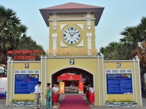 Vietnam-Cambodia trade fair opens - ảnh 1
